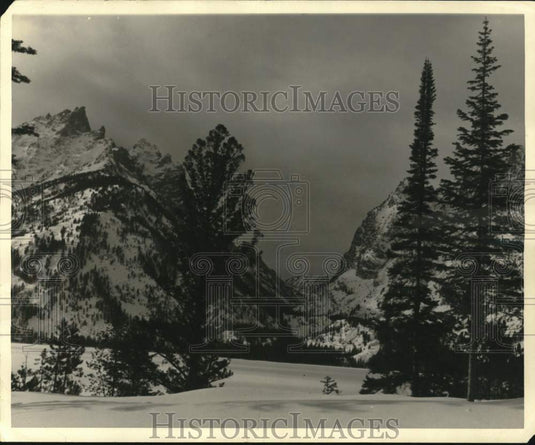 1933 Press Photo Mount St. John, Woodring & Owen in the Grand Teton Park in WY- Historic Images