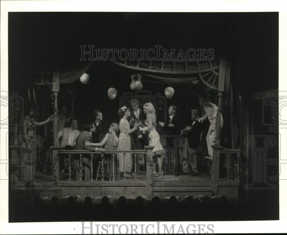 1966 Press Photo Linda Kelsey, Loni Anderson, Jon Cranney in &quot;The Great Gitaway&quot;- Historic Images