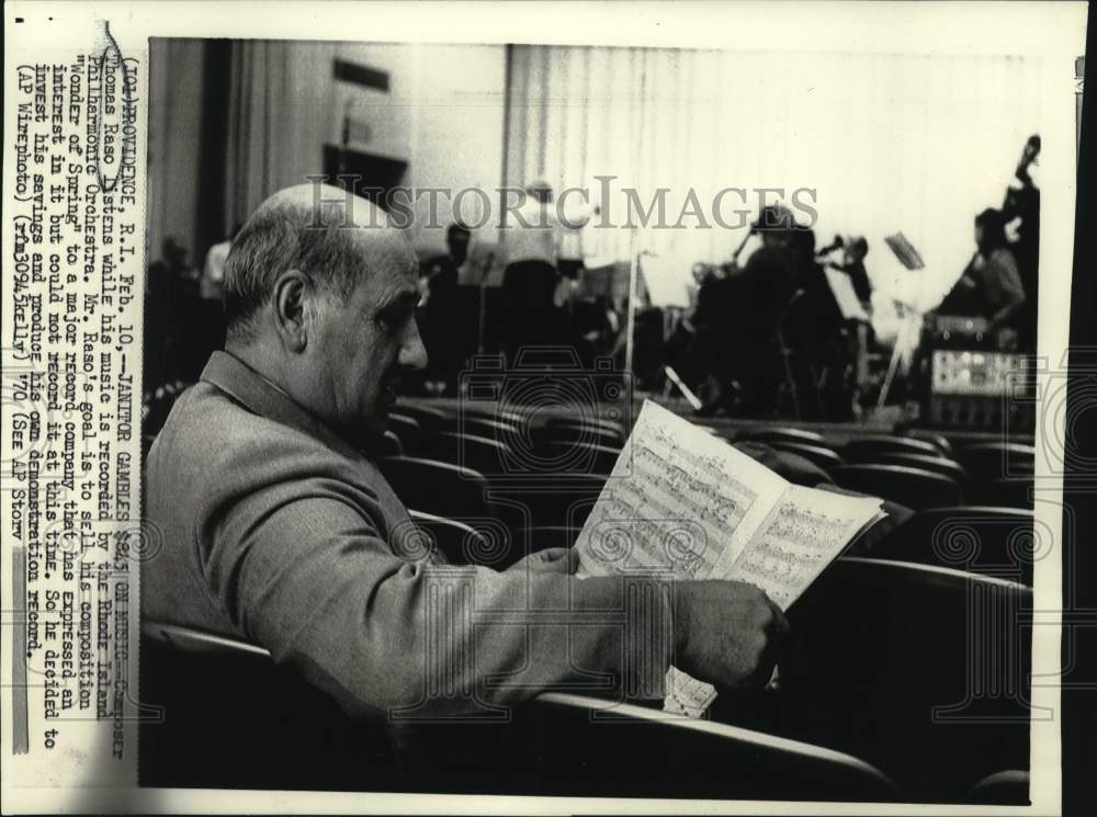 1970 Press Photo Composer Thomas Raso listens to &quot;Wonder of Spring&quot; - lrx66503- Historic Images