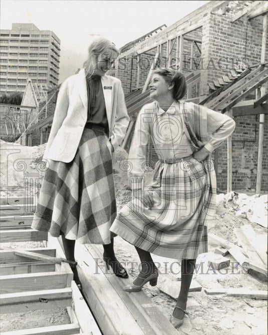 1979 Press Photo Australian classics fashion wear. - lrx87655- Historic Images