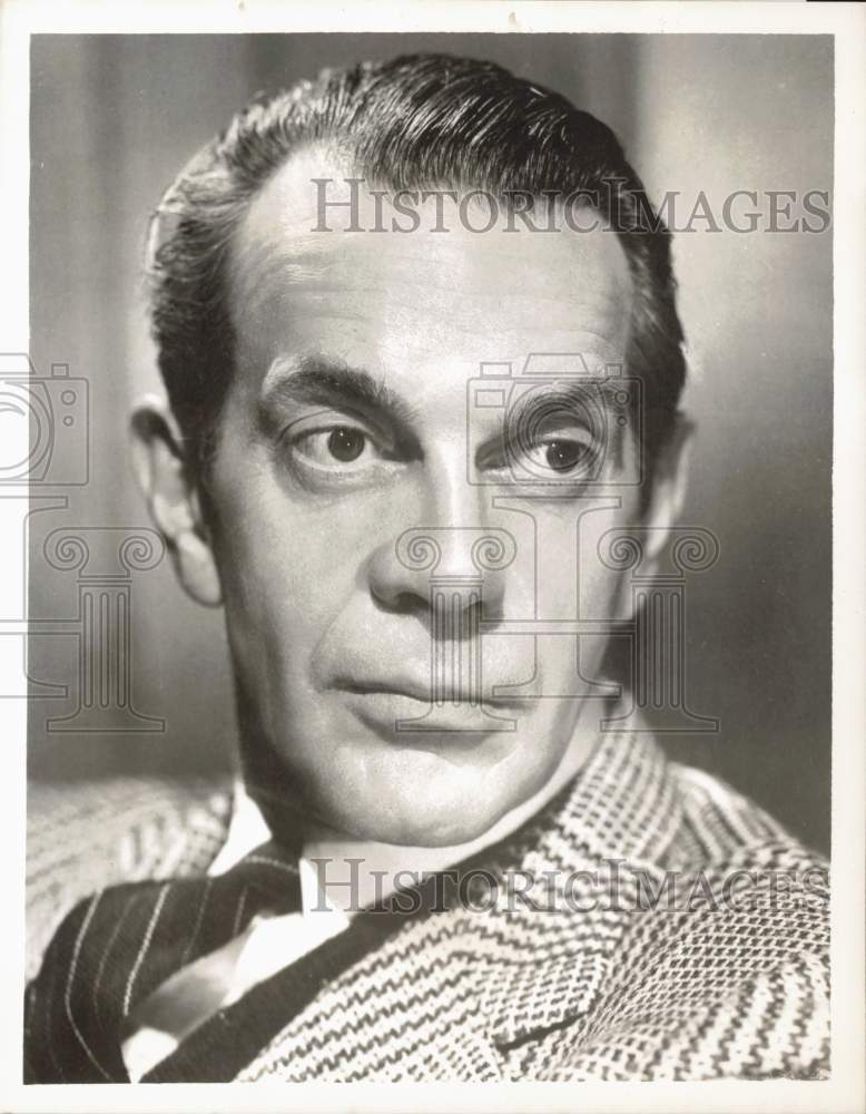 1956 Press Photo Raymond Massey stars in &quot;Climax!&quot; episode &quot;Strange Hostage.&quot;- Historic Images