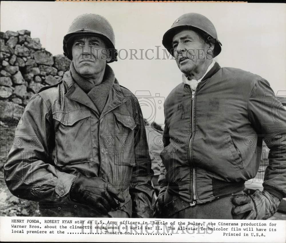 1965 Press Photo Henry Fonda and Robert Ryan in &quot;Battle of the Bulge&quot; scene- Historic Images