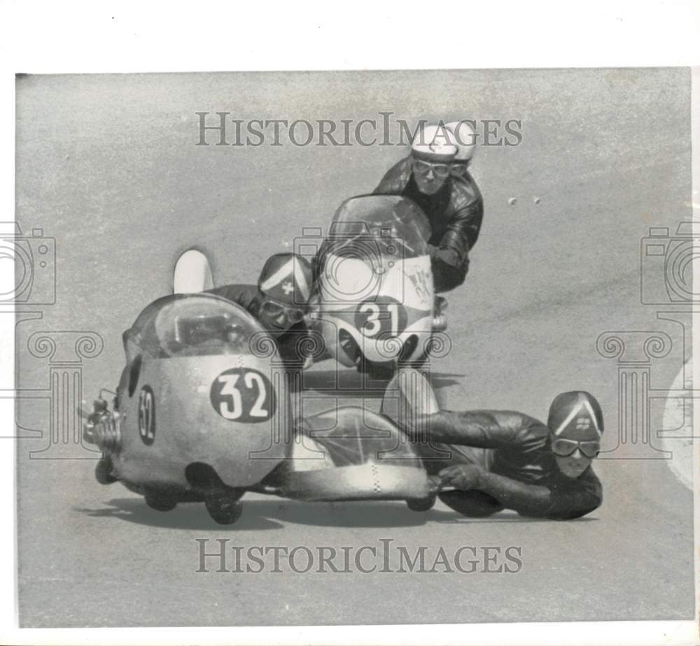 1962 Press Photo Swiss team of Camathias &amp; Burkhardt in West German Grand Prix- Historic Images