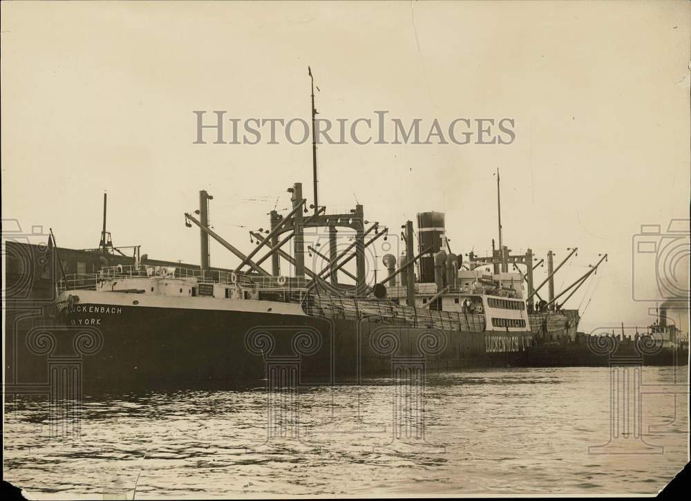 1925 Press Photo The Lewis Luckenbach docked on the Pacific Coast - lry00678- Historic Images