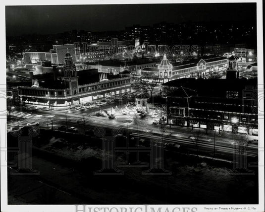 Press Photo Christmas lights on the Country Club Plaza - lry14945- Historic Images
