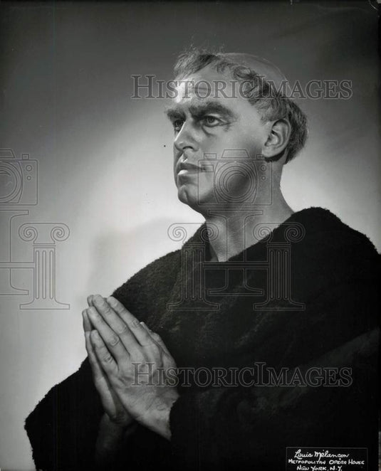 1968 Press Photo John Macurdy as Friar Lawrence in "Romeo et Juliette"- Historic Images