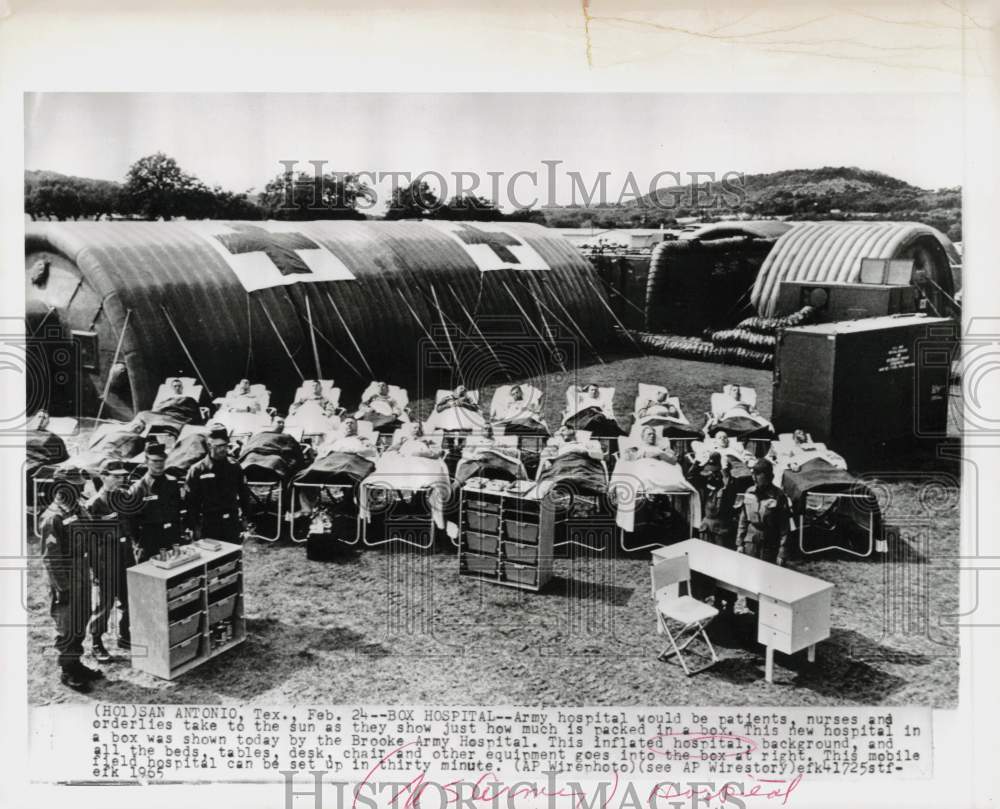 1965 Press Photo Hospital in a box demonstrated by Brooke Army Hospital- Historic Images