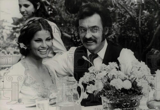 1970 Press Photo Raquel Welch & Richard Johnson star in "La Bien-Aimee"- Historic Images