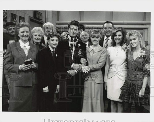 1988 Press Photo Cast of the CBS Comedy series "Kate & Allie" - lry18554- Historic Images