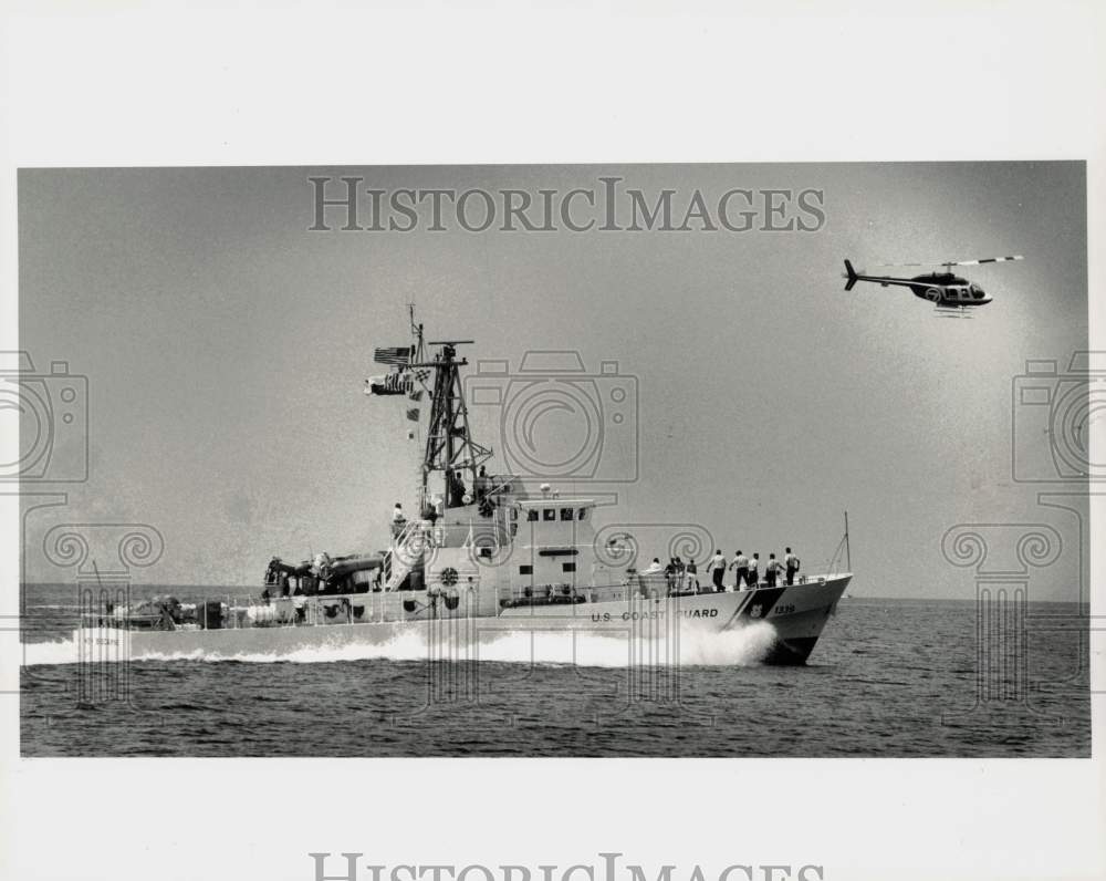 1991 Press Photo New Coast Guard Cutter Key Biscayne welcomed in Miami- Historic Images