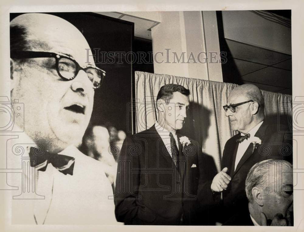 1967 Press Photo Sports Hall of Fame Inductees George McAfee and Ray Reeve- Historic Images