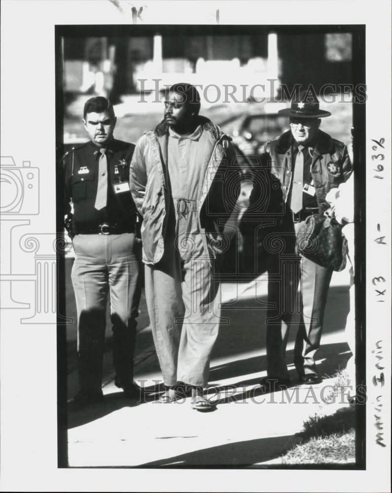 Press Photo Serial Killer Marvin Irvin in Police Custody - lry25987- Historic Images