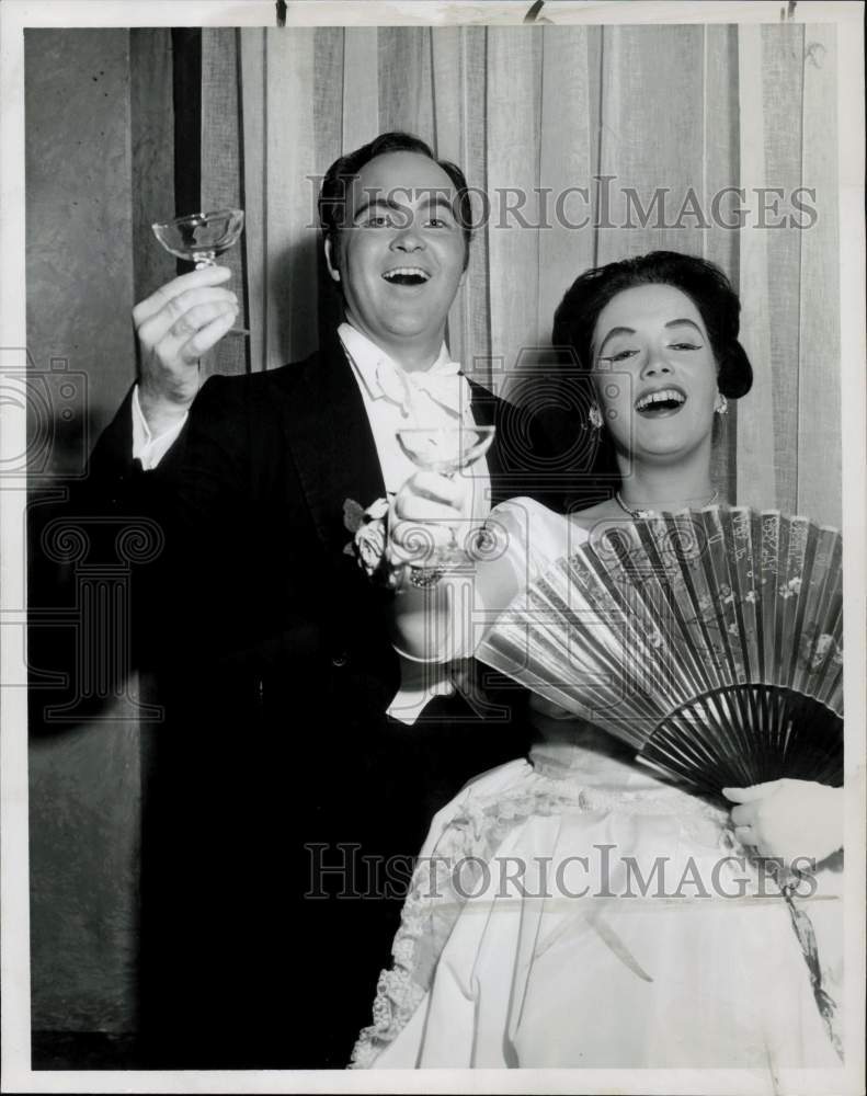 1960 Press Photo Ann Irving &amp; Richard Knoll, &quot;Traviata&quot; - lry25996- Historic Images