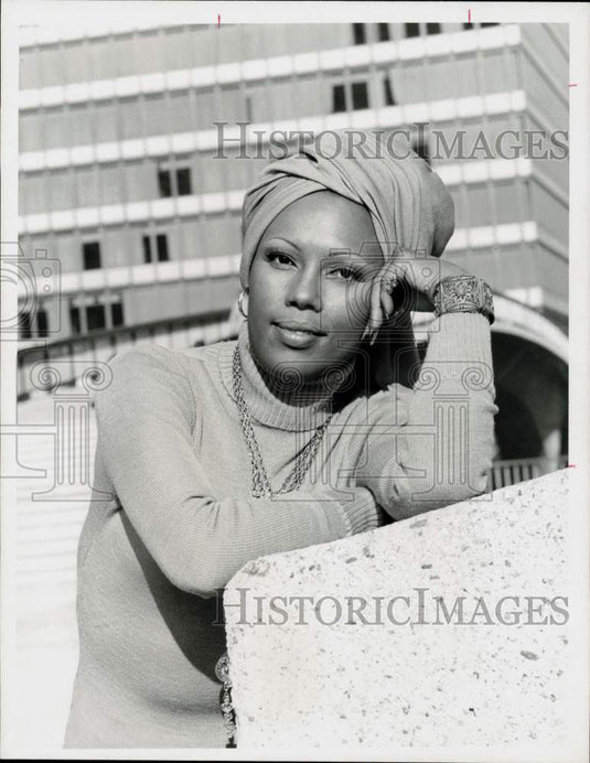 1975 Press Photo Actress Ja'net DuBois, Star of "Good Times" TV Show - lry26178- Historic Images