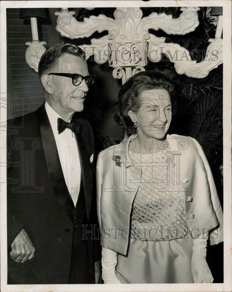 1967 Press Photo William D. Pawley &amp; Wife Edna at Sanchez Party - lry26849- Historic Images