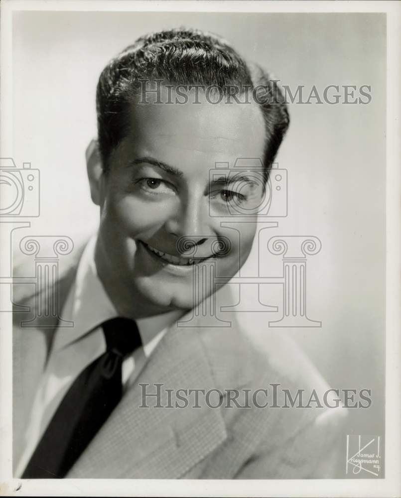 Press Photo Felix Knight, American lyric tenor singer and actor. - lry28897- Historic Images