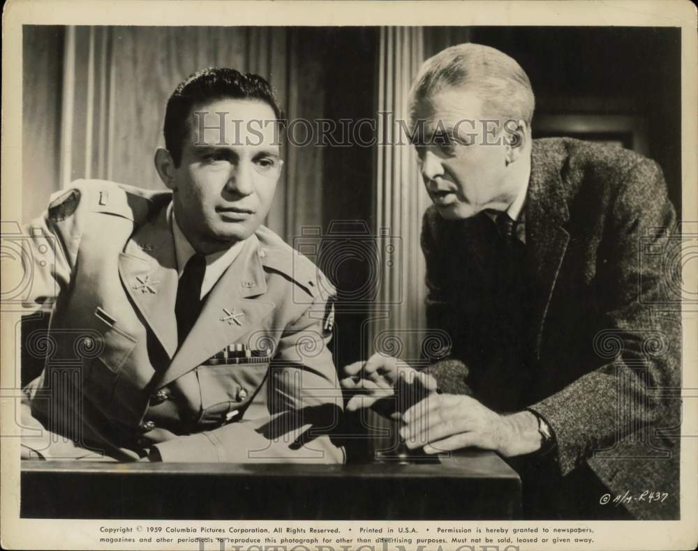 1959 Press Photo Ben Gazzara &amp; James Stewart in &quot;Anatomy of a Murder&quot; Film- Historic Images