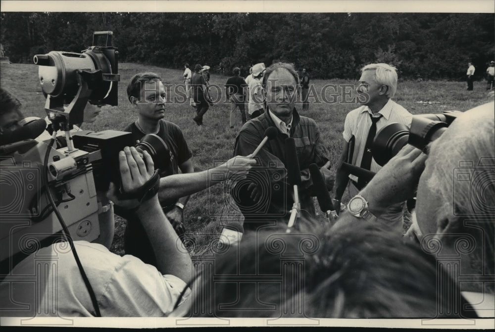 1982 Press Photo Aero Milwaukee-Midwest Accident - Historic Images