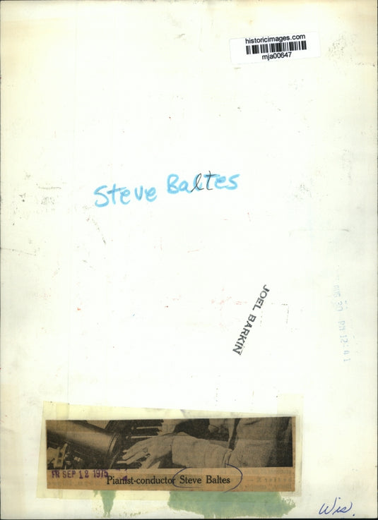 1975 Press Photo Pianist-conductor Steve Baltes - mja00647