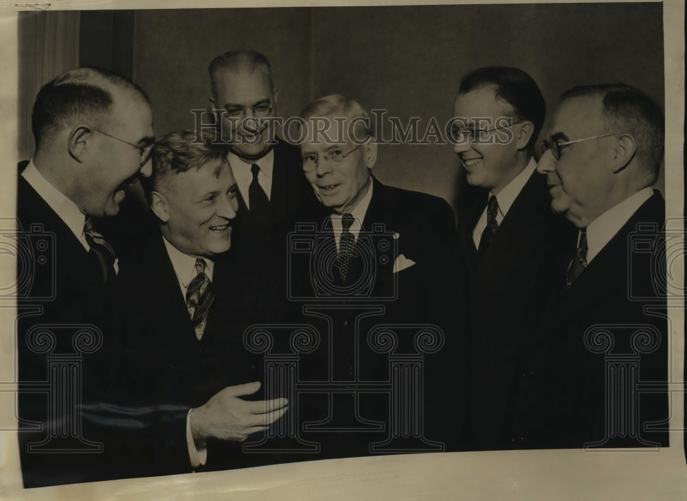 1940 Press Photo Judge Charles Aarons &amp; others honored in Service of Goodwill- Historic Images