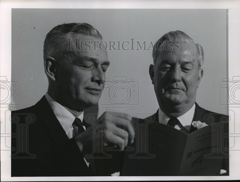 1964 Press Photo Donald Abert, Milwaukee Journal Official- Historic Images