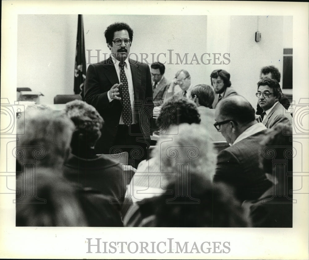 1981 Press Photo Richard A Abdoo, VP Wisconsin Electric Power Co - Historic Images