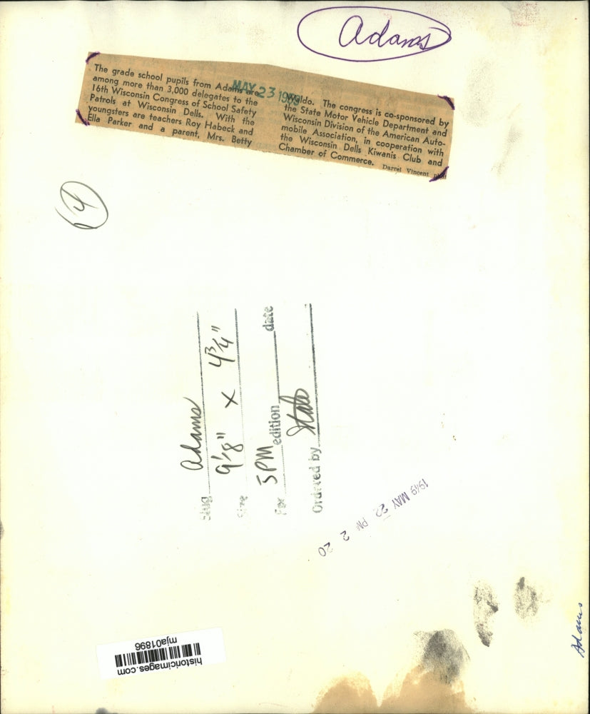 1949 Press Photo The grade school pupils from Adams - mja01896