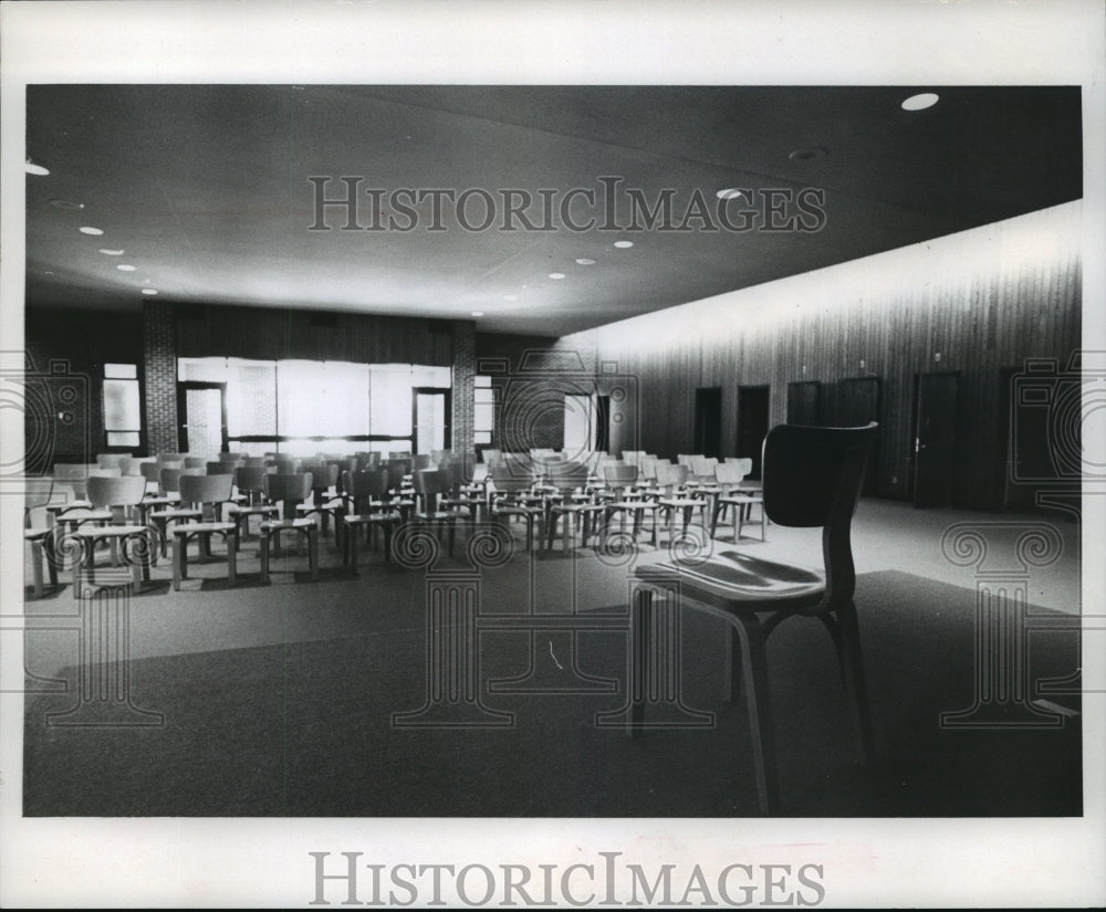 1973 Press Photo Confessionals are on the right side of the chapel- Historic Images