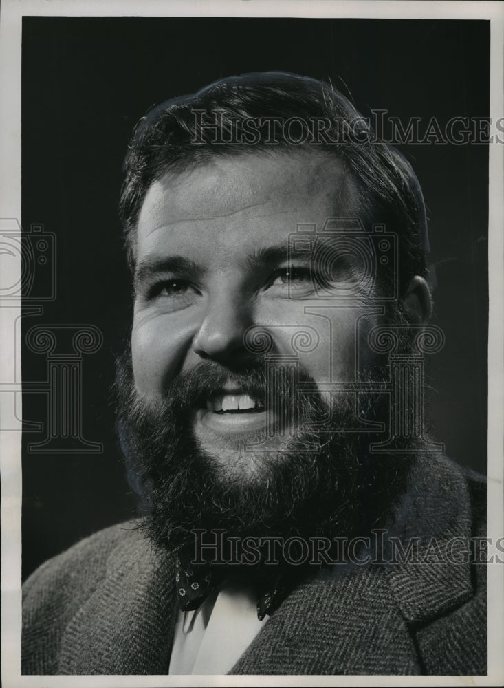 1958 Press Photo Thomas J. Abercrombie- Historic Images