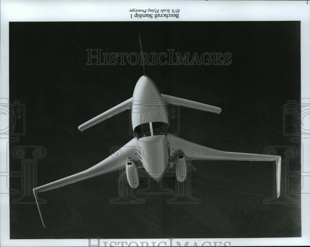 1985 Press Photo Beechcraft Starship 1- 85% Scale Flying prototype - Historic Images