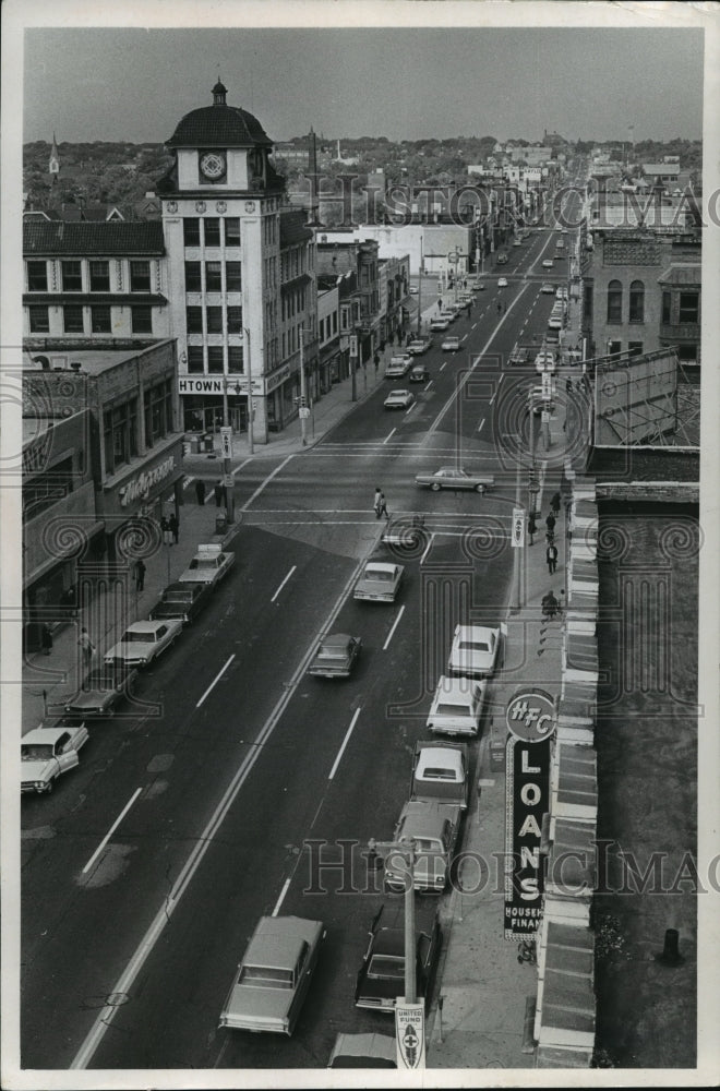 1969 Press Photo Upper 3rd st is approximately 300 storefronts - mja04832