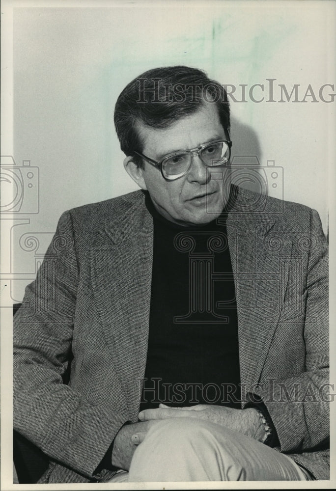 1984 Press Photo Norman E. Barth- Historic Images