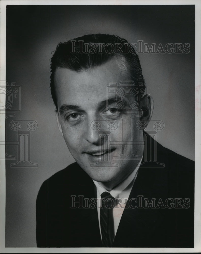 1965 Press Photo Bob Branson is the new host of WRIT&#39;s &quot;Count Down&quot; record show- Historic Images