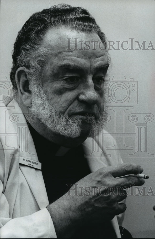 1978 Press Photo Father Henry Brennan, Chaplain at St. Joseph's Hospital