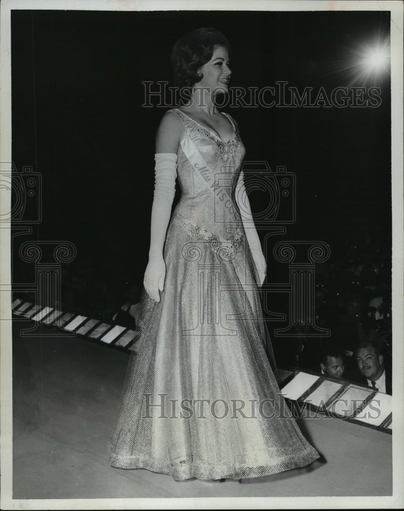 1964 Press Photo Miss Wisconsin Angela Baldi Bartell- Historic Images