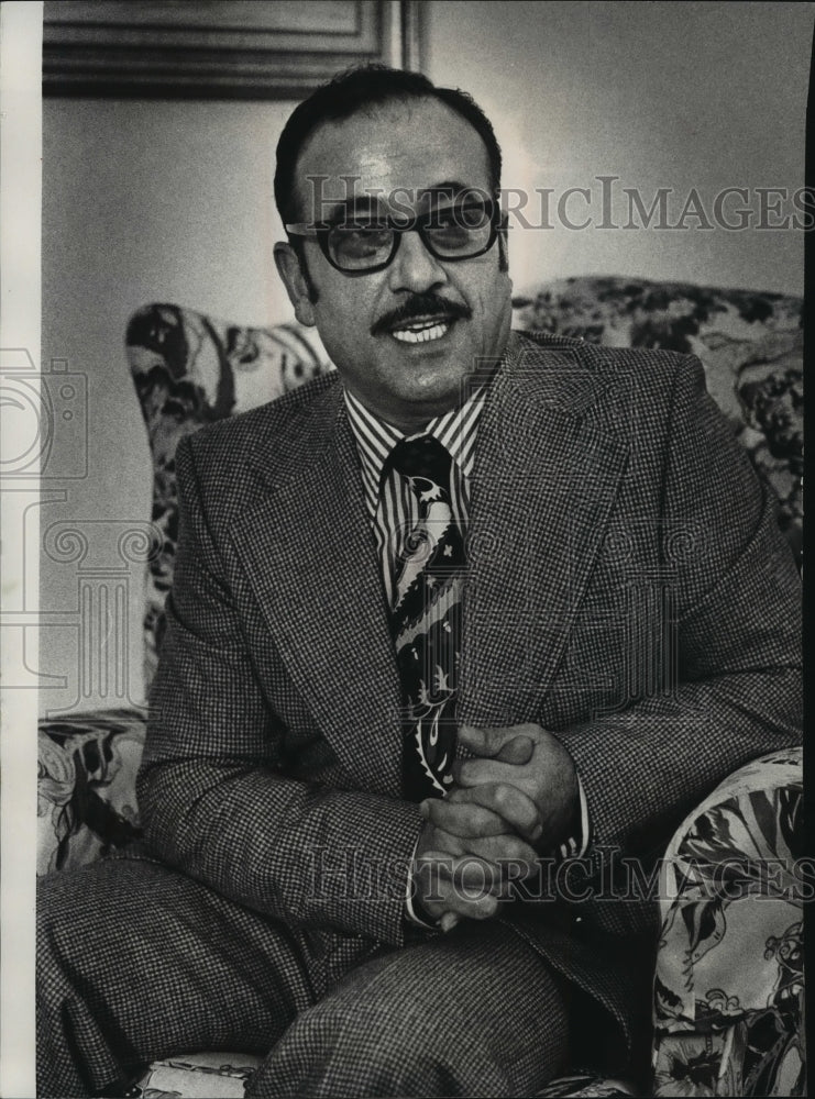 1979 Press Photo Iraj Akhtarkhavari, prominent Iranian lawyer &amp; builder in Mil- Historic Images