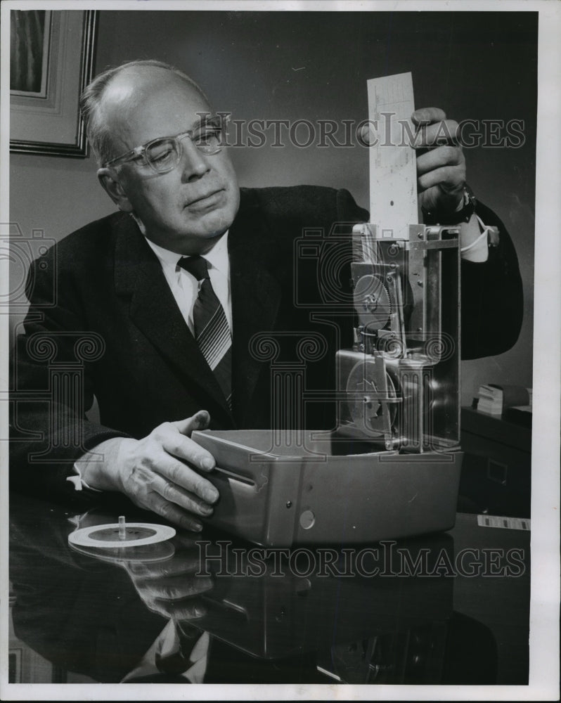 1958 Press Photo Don T. Allen showing punch card recorder - mja05387