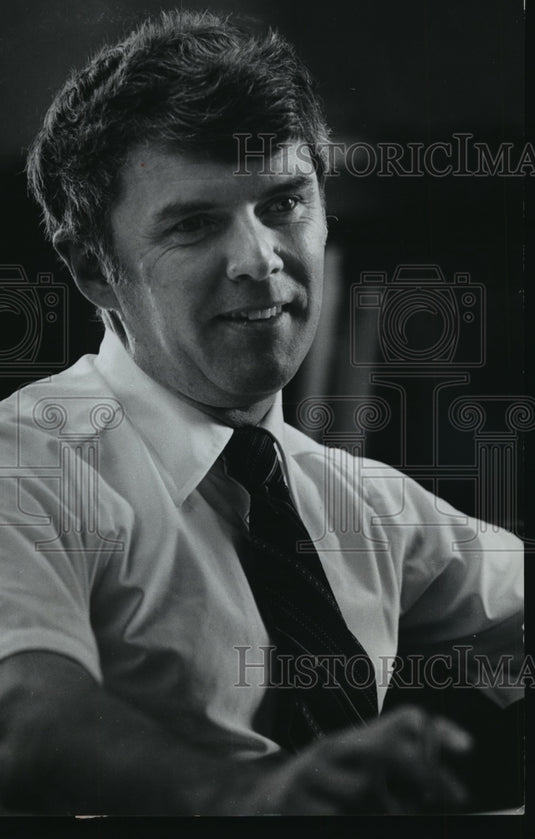 1976 Press Photo Edward B Kime, Secretary of the Wisconsin State Department