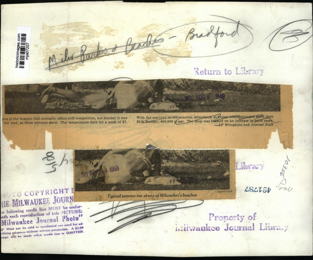 1949 Press Photo Typical summer fun at one of Milwaukee's beaches - mja07207