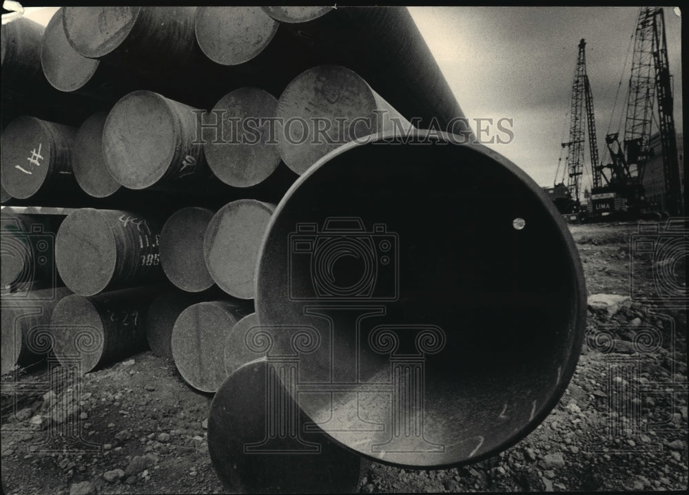 1986 Press Photo Almost 20 miles of pilings will be driven into the ground- Historic Images