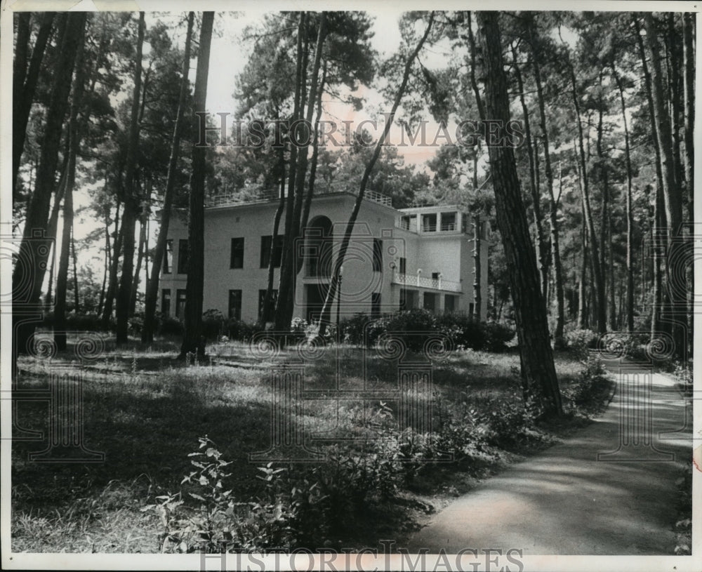 1963 Press Photo Nikita Khrushchev&#39;s summer hideaway- Historic Images