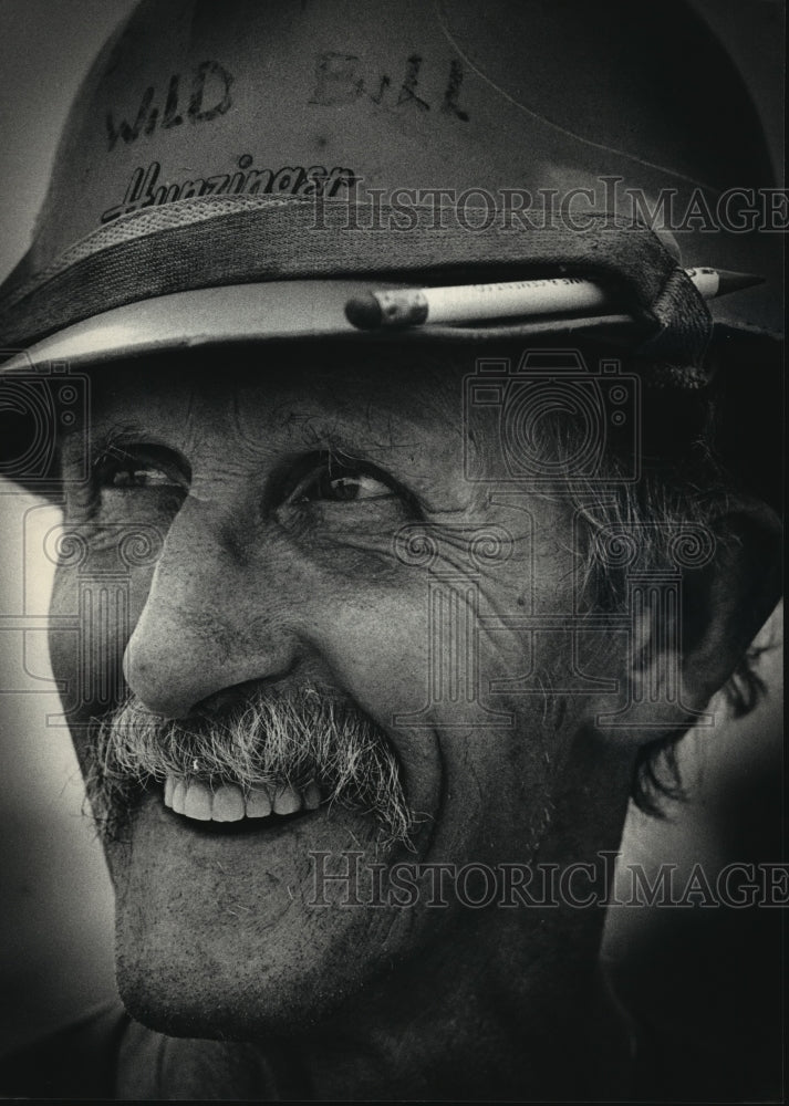 1987 Press Photo Bradley Center Safety inspector William Mueller- Historic Images