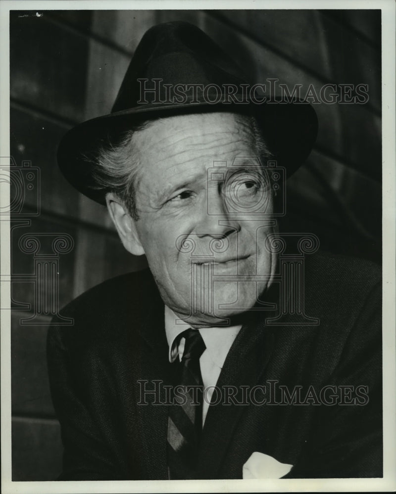Load image into Gallery viewer, 1967 Press Photo Dan Duryea - mja07794
