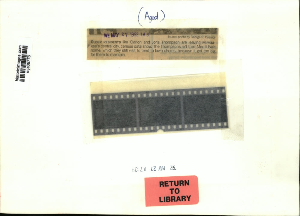 1992 Press Photo Clarion & Joris Thompson leaving Milwaukee's central city