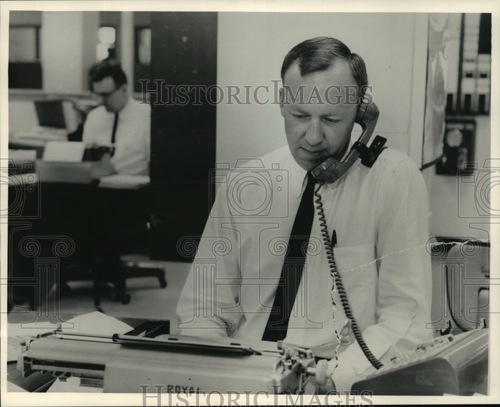 1965 Press Photo Milwaukee Journal, Journal News Department - mja08795