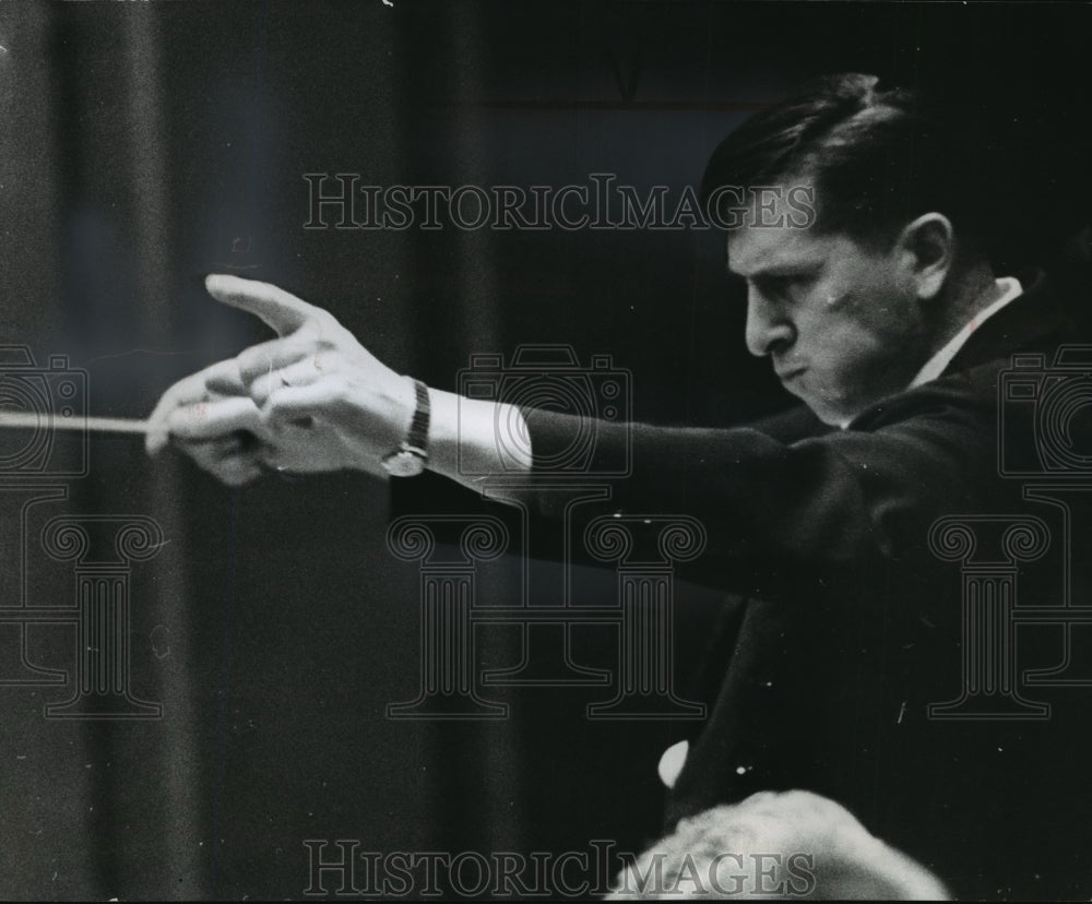 1964 Press Photo Frank Bencriscutto, conductor- Historic Images