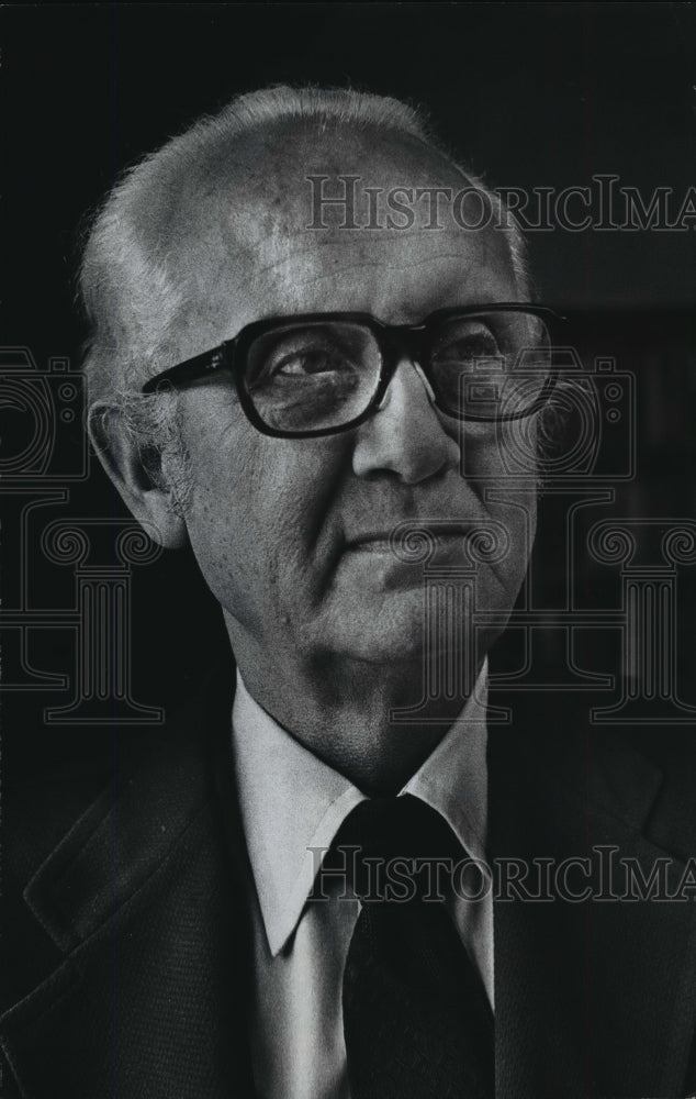 1975 Press Photo The Rev. E.A. Britton, exec. secretary of the National Assn.