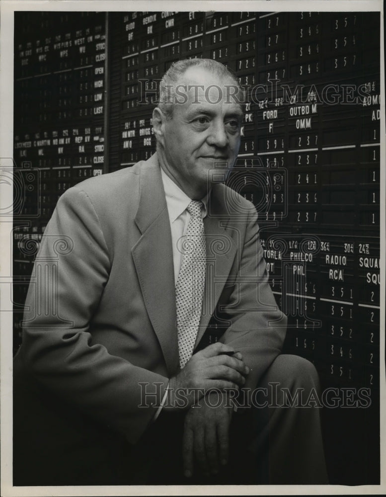 1958 Press Photo Rollie Barnum - mja10078