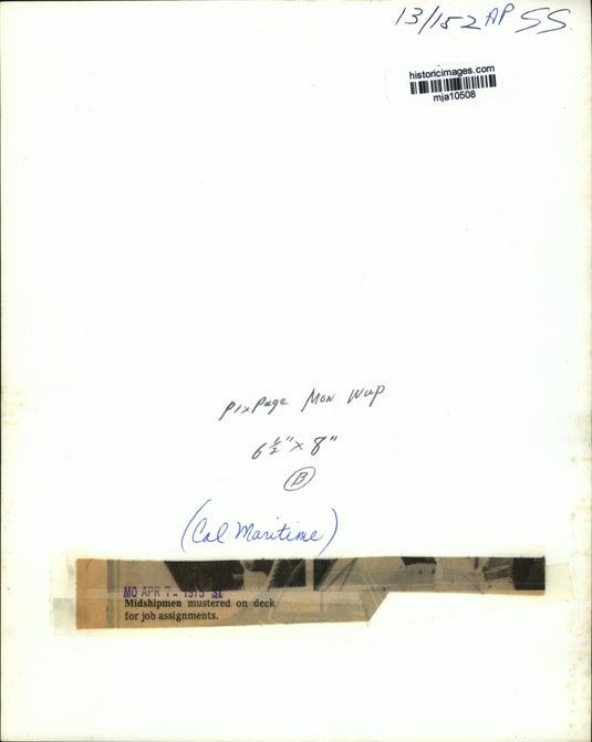1975 Press Photo Midshipment mustered on deck for job assignments - mja10508