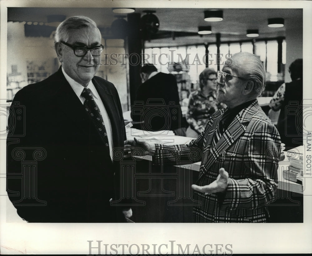 1971 Press Photo Milwaukee Police Chief Harold A. Breier - mja10681